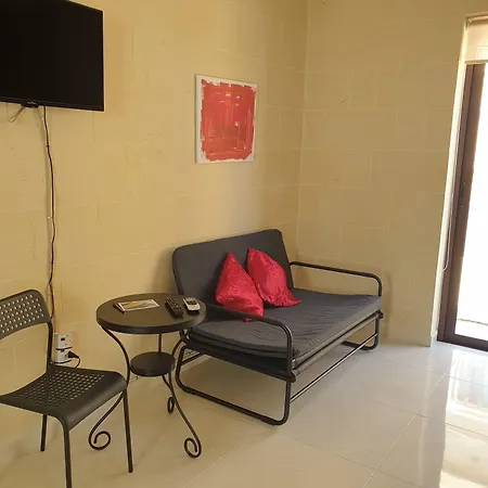 Ta' Rosalba 3* Nadur