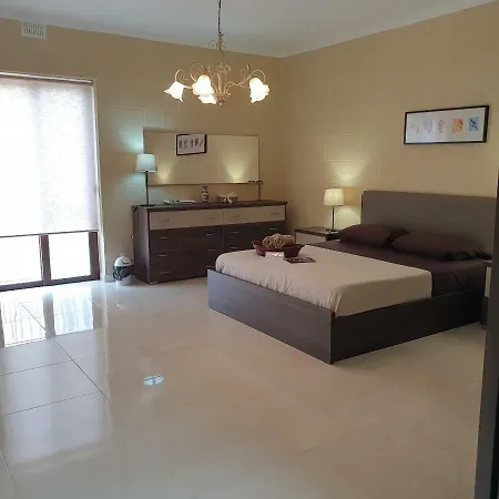 Bed & Breakfast Ta' Rosalba Nadur