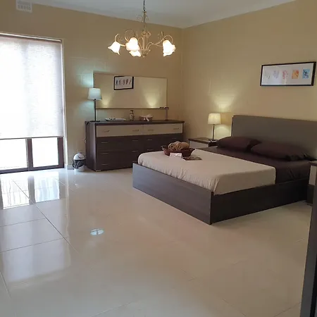 Bed & Breakfast Ta' Rosalba 3*