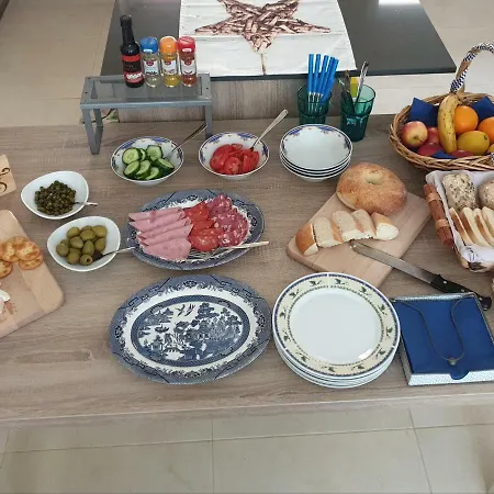 Ta' Rosalba Bed & Breakfast Nadur
