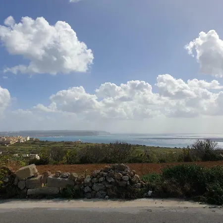 Bed & Breakfast Ta' Rosalba 3*